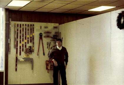 Jerry Thomason started at Maxwell Supply in 1971 as a Partner