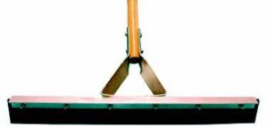 36" SQUEEGE W/ HANDLE